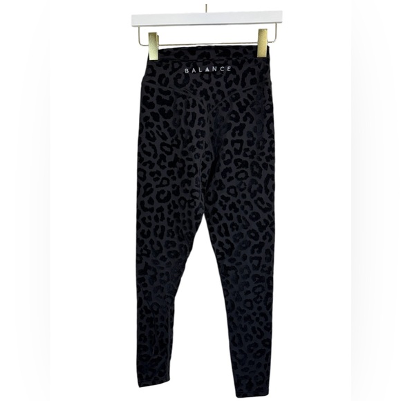 Balance Athletica Black Leopard Print Leggings Size Small - Picture 1 of 5